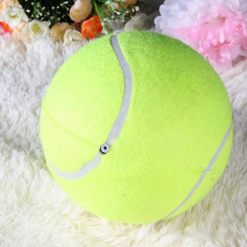 Balle de Tennis Géante – GRATUITE AUJOURD’HUI SEULEMENT